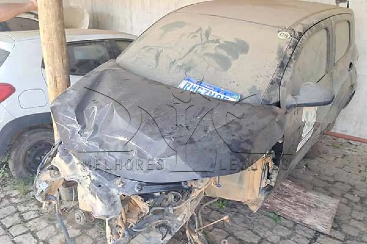 LOTE 006 - FIAT MOBI LIKE - ANO 2020 2021 - PLACA RMG3H85