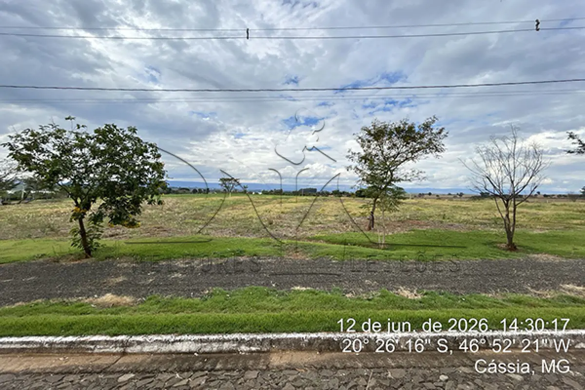 LOTE 022 - LOTEAMENTO ÁGUAS DA CANASTRA - MATRICULA 23.341 - AREA DO LOTE 10.589,51