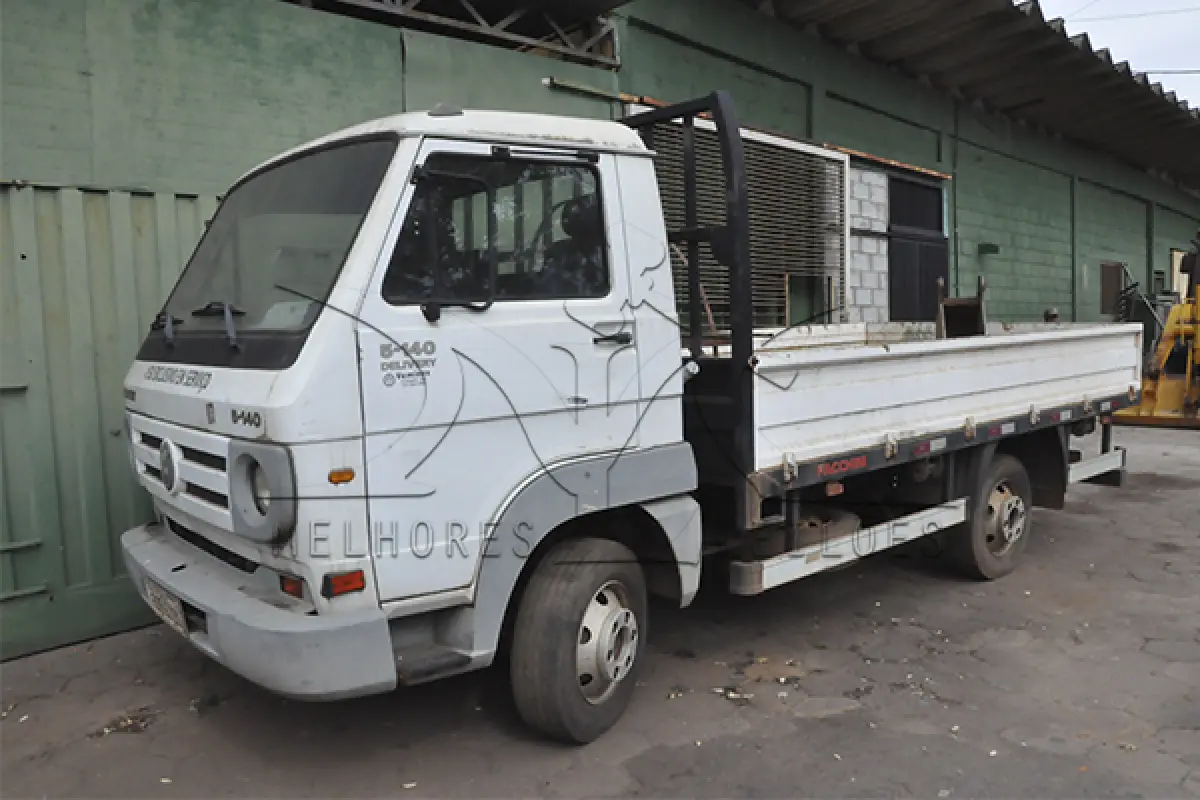 LOTE 005 - VW 5.140E DELIVERY - ANO 2011 2012 - PLACA PZR-6130