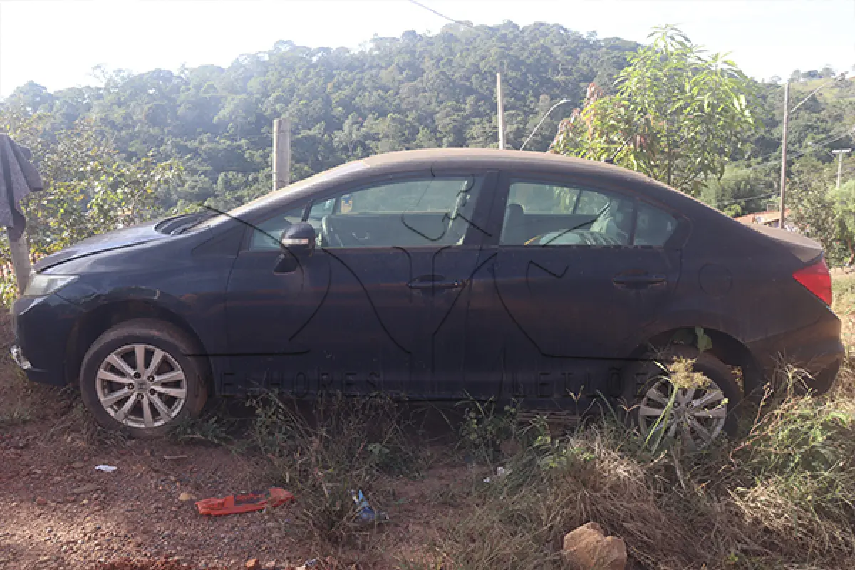 LOTE 012 - HONDA CIVIC LXR - ANO 2014 2014 - PLACA OXD1482
