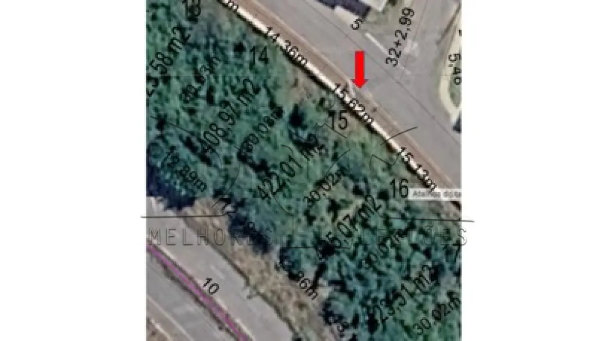 LOTE 005 - Imóvel matriculado sob n° 20.908: Lote de terreno de n° 15 (quinze), da quadra n° 32 (trinta e dois) com área de 422,01m²