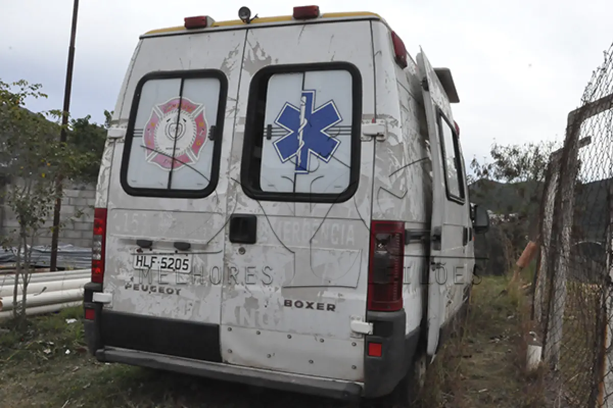 LOTE 004 - PEUGEOT BOXER MARIMAR A - ANO 2010 2011 - PLACA HLF-5205