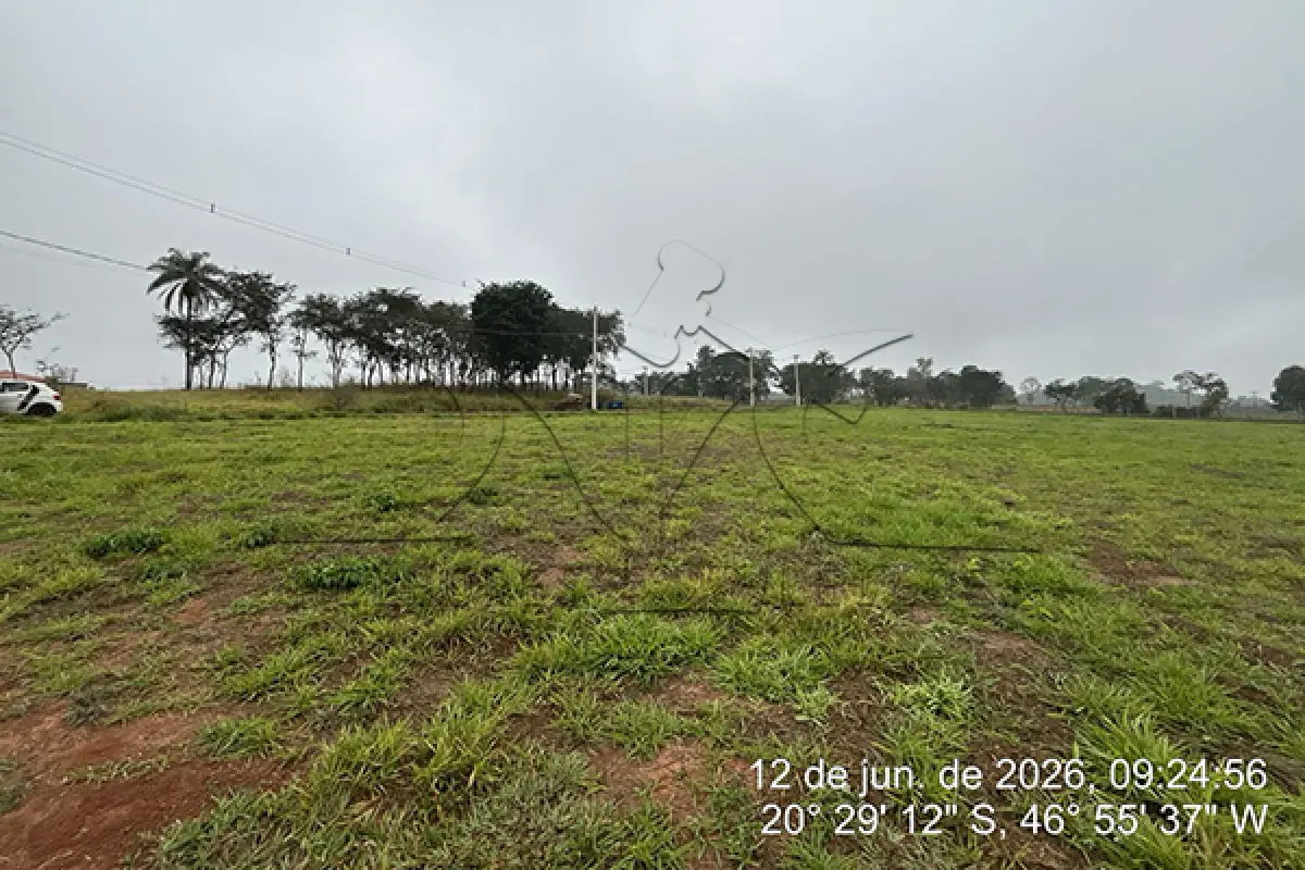 LOTE 017 - LOTEAMENTO RESIDENCIAL ESTÂNCIA ANDRADE - ÁREA INSTITUCIONAL I - MATRICULA 26.009 - ÁREA DO LOTE 12.704,70