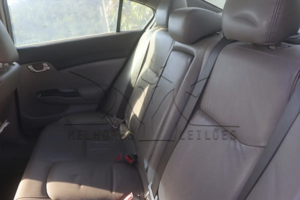 LOTE 012 - HONDA CIVIC LXR - ANO 2014 2014 - PLACA OXD1482