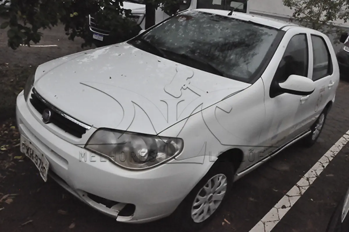 LOTE 002 - FIAT PALIO FIRE - PLACA PXH9780 - ANO 2016 2016