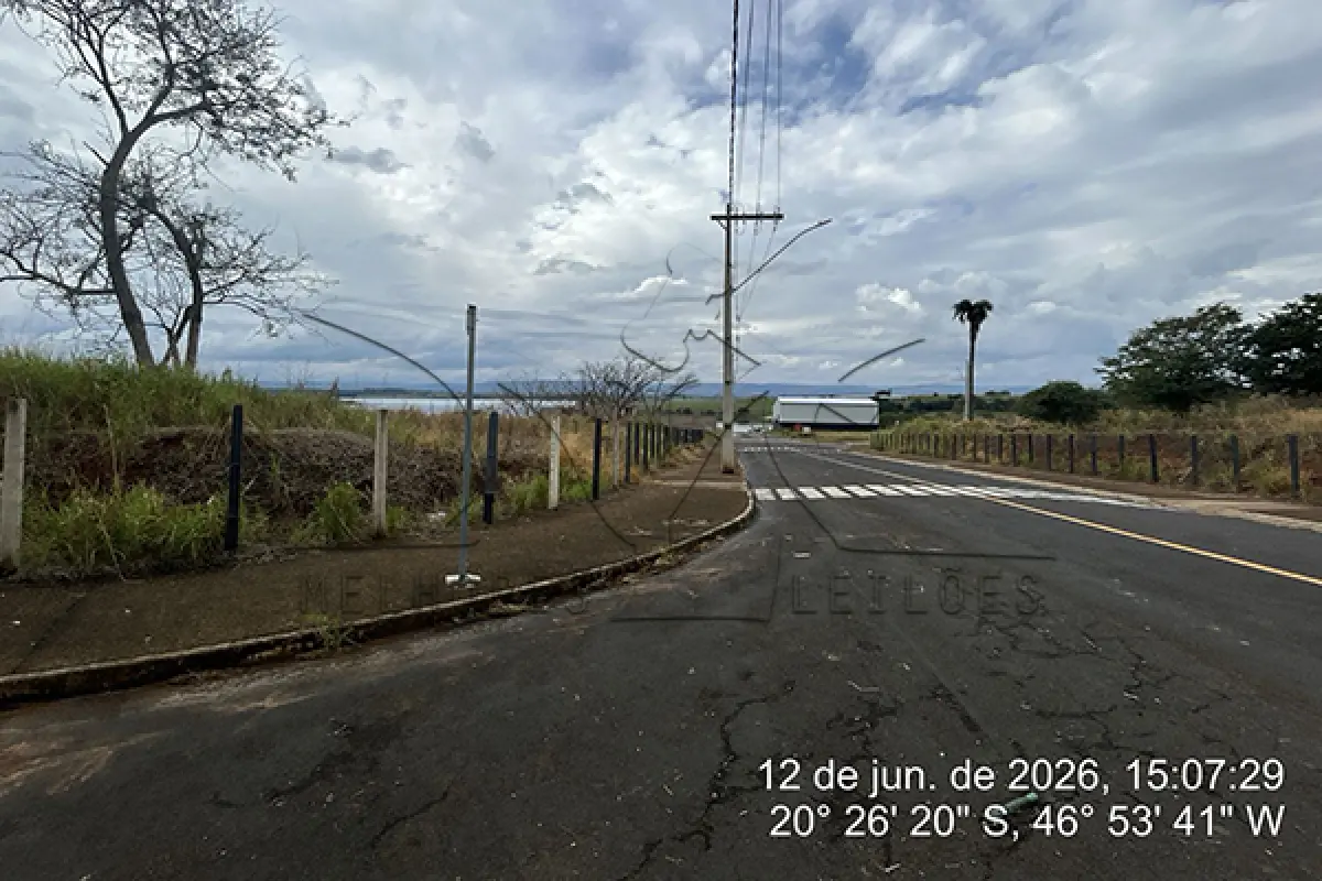 LOTE 020 - LOTEAMENTO ESTANCIA GRANDE RIO - MATRICULA 30605 - ÁREA DO LOTE 2.082,74