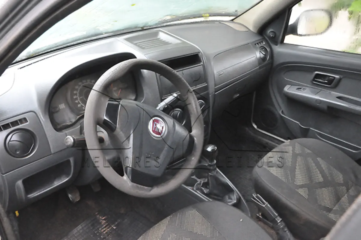 LOTE 002 - FIAT PALIO FIRE - PLACA PXH9780 - ANO 2016 2016