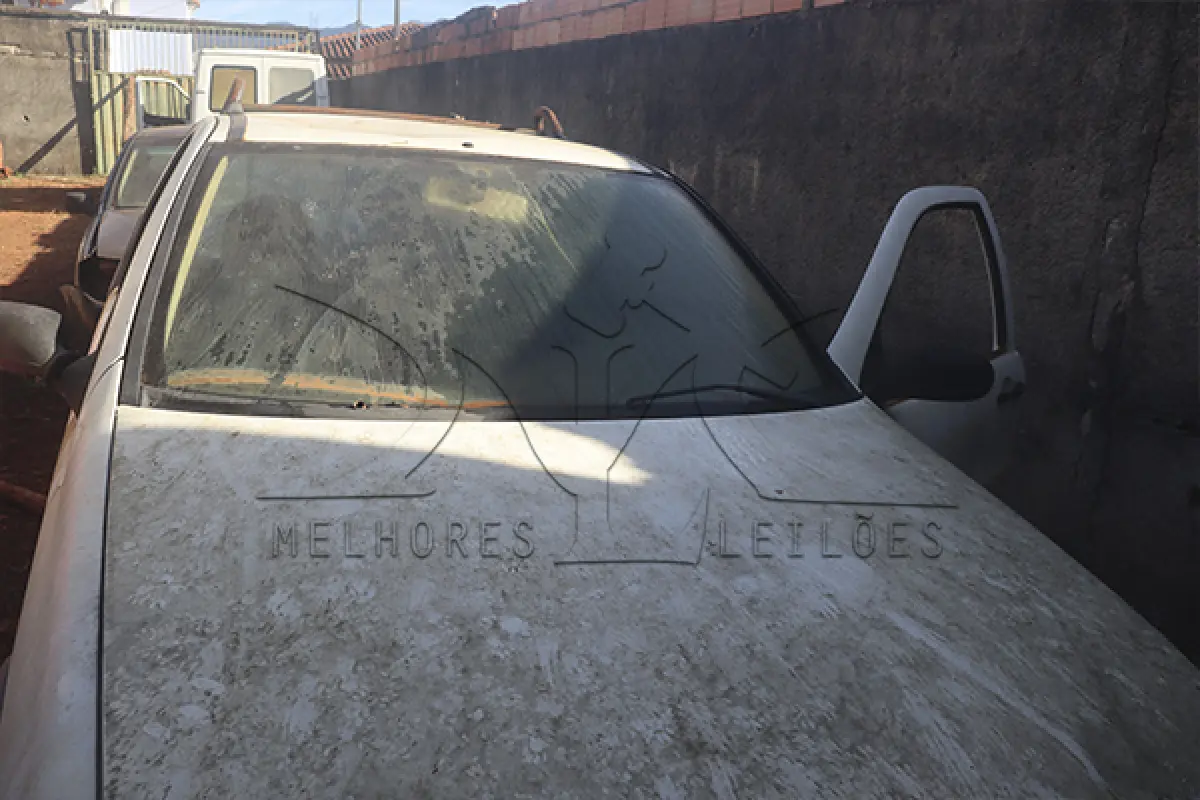 LOTE 006 - FIAT STRADA FIRE FLEX - ANO 2008 2008 - PLACA HMN8G13