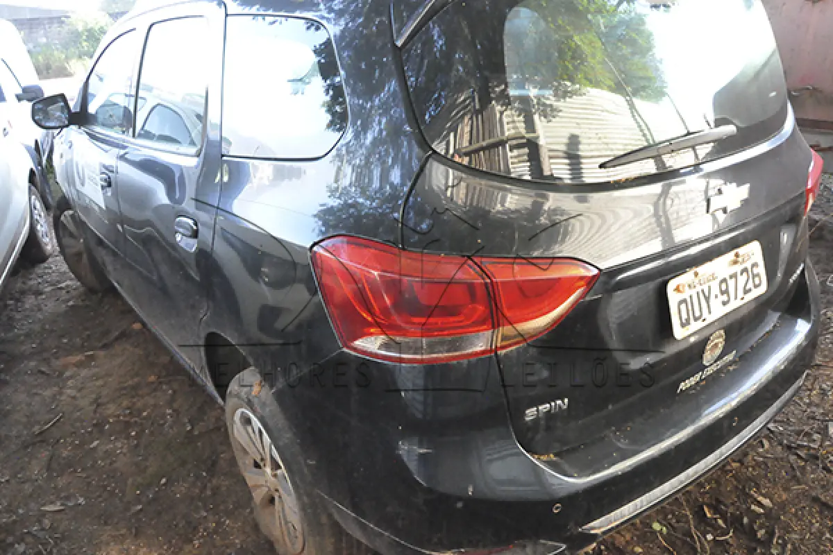 LOTE 008 - GM SPIN 1.8L MT PREMIER - ANO 2019 2020 - PLACA QUY9726