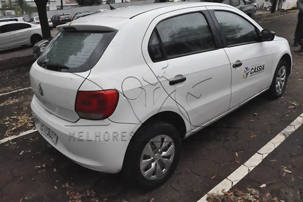 LOTE 003 - VW GOL CITY MB - PLACA PUI3005 - ANO 2014 2015