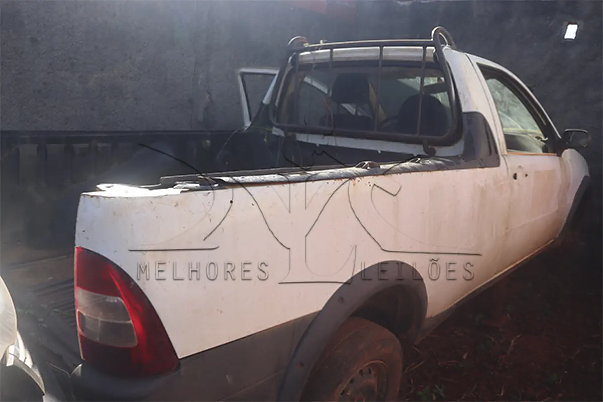 LOTE 006 - FIAT STRADA FIRE FLEX - ANO 2008 2008 - PLACA HMN8G13