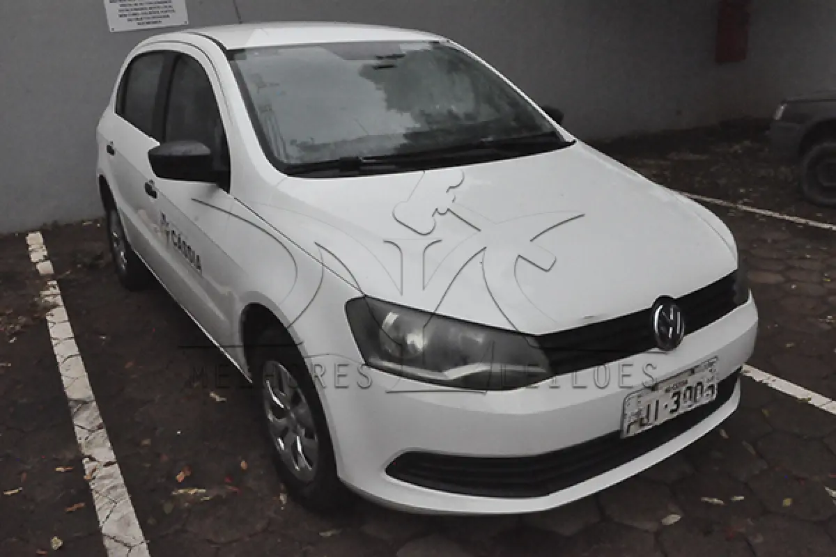 LOTE 003 - VW GOL CITY MB - PLACA PUI3005 - ANO 2014 2015