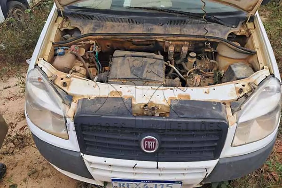 LOTE 007 - FIAT DOBLO ESSENCE 7L E - ANO 2020 2021 - PLACA RFX4J15