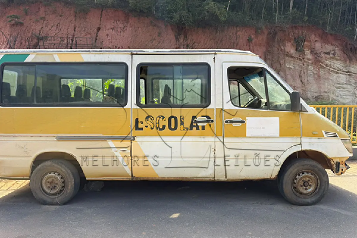 LOTE 003 - I M.BENZ313CDI SPRINTERM - ANO 2006 2006 - PLACA HMG7741
