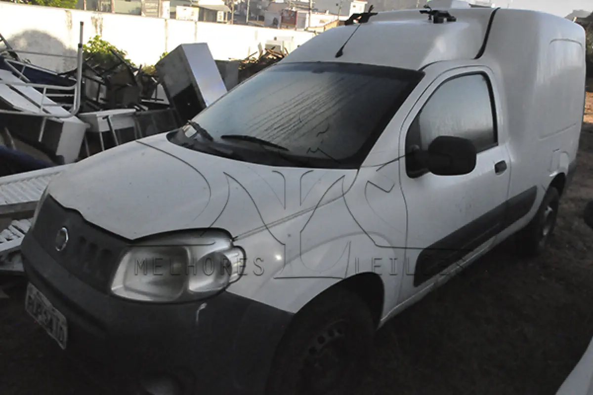 LOTE 010 - FIAT FIORINO AMB. 1.0 - ANO 2014 2014 - PLACA PUP3410