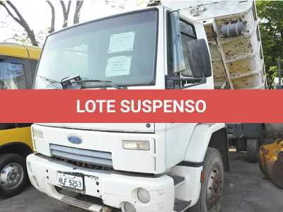LOTE 014 - IVECO EUROCARGO 170E22 - ANO 2010 2011 - PLACA HLF-5223