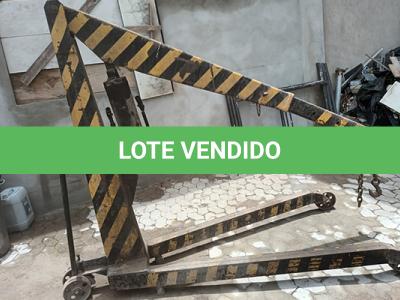 LOTE 010 - ROÇADEIRA, COMPRESSOR AR, GUINDASTE GIRAFA, MOTOR ELETRICO, BOMBA, ESTINTOR E GERADOR DE ENERGIA A GASOLINA