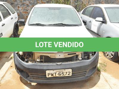 LOTE 027 - VW SAVEIRO CS ST MB - PLACA PWT-6572 - ANO 2015 2016