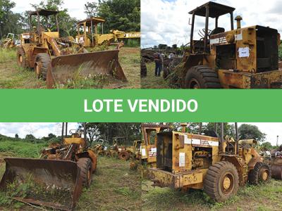 LOTE 053 - SUCATA - MAQUINAS - TRATOR - MONTANDE DE FERRO DERIVADO MATERIAIS E OBRAS  - ESCOLAR  - ETC.