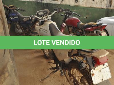 LOTE 012 - YAMAHA XTZ 125K - PLACA HMG-9542 - ANO 2007 2008 - COR BRANCA