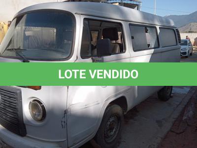 LOTE 003 - VW KOMBI - PLACA OPM7983 - ANO 2012 2013