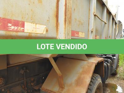 LOTE 002 - FORD CARGO 1519 B - PLACA GOW-7847 - ANO 2012 2013 - COR PRATA