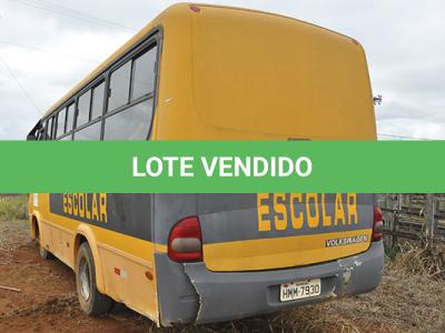 LOTE 005 - VW 8-150NEOBUS THUNDERBOY - PLACA HMM-7930 - ANO 2001 2002 - COR AMARELA