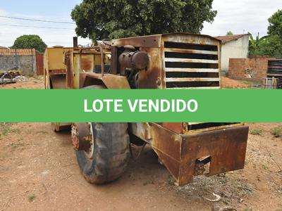 LOTE 008 - ROLO COMPACTADOR - MULLER VAP 55 – ANO 1978