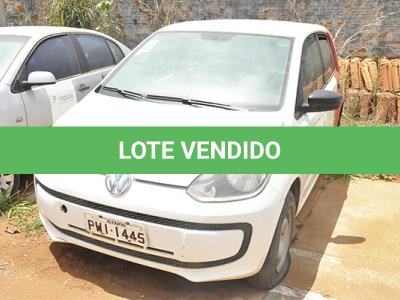LOTE 025 - VW UP TAKE MA - PLACA PWI-1445 - ANO 2015 2016
