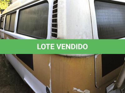 LOTE 011 - VW KOMBI - PLACA ORA9238 - ANO 2013 2014