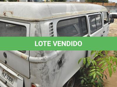 LOTE 019 - VW KOMBI LOTACAO - PLACA HLF-3308 - ANO 2010 2010