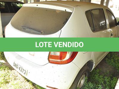 LOTE 010 - RENAULT SANDEIRO AUTH 10 - PLACA QNQ 4373 - ANO 2017 2018