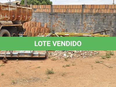 LOTE 010 - 1 MINI ROLO COMPRESSO, 3 IMPLEMENTOS E 1 BICICLETA ELETRICA