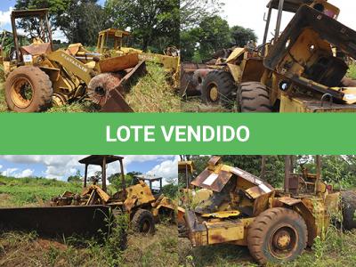 LOTE 053 - SUCATA - MAQUINAS - TRATOR - MONTANDE DE FERRO DERIVADO MATERIAIS E OBRAS  - ESCOLAR  - ETC.