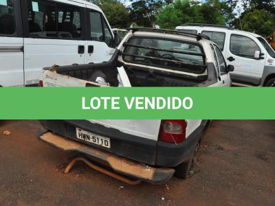 LOTE 038 - FIAT PICK-UP Strada Fire  - 2006 2007 - Branca - HMN-5110