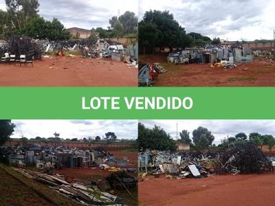 LOTE 053 - SUCATA - MAQUINAS - TRATOR - MONTANDE DE FERRO DERIVADO MATERIAIS E OBRAS  - ESCOLAR  - ETC.