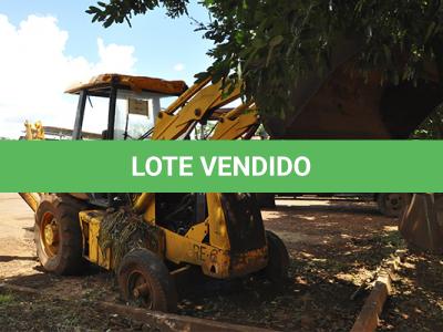 LOTE 050 - RETROESCAVADEIRA TRACBEL - 214E -	RE06 - 2002