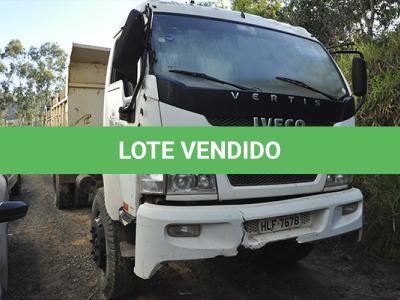 LOTE 002 - IVECO VERTIS 130V18 - PLACA HLF7678 - ANO 2011 2012