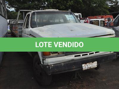 LOTE 033 - GM Chevrolet D40 CUSTON - 1990 1991 - Branca - GMM-8884