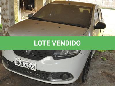 LOTE 010 - RENAULT SANDEIRO AUTH 10 - PLACA QNQ 4373 - ANO 2017 2018