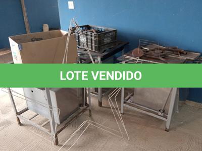 LOTE 008 - SUCATA DE FERRO EQUIPAMENTOS E OBJETOS