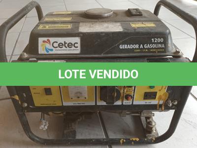 LOTE 010 - ROÇADEIRA, COMPRESSOR AR, GUINDASTE GIRAFA, MOTOR ELETRICO, BOMBA, ESTINTOR E GERADOR DE ENERGIA A GASOLINA