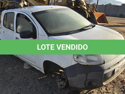 LOTE 008 - FIAT UNO VIVACE 1.0 - PLACA HNH 1608 - ANO 2011 2012