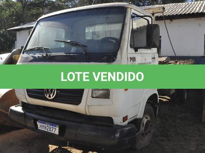 LOTE 007 - VW 7.110 - PLACA HMN2B77