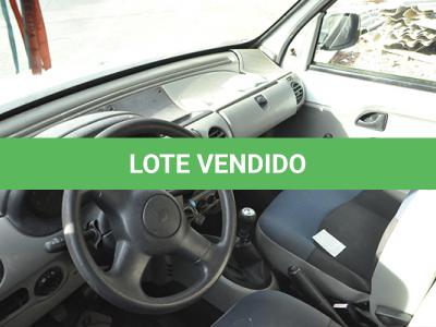 LOTE 001 - RENAULT KGOO RONTANAMB - PLACA OPQ-8658 - ANO 2013 2014