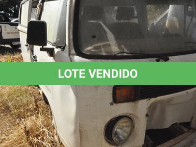 LOTE 002 - VW KOMBI - PLACA HMN-7121 - ANO 2007 2008