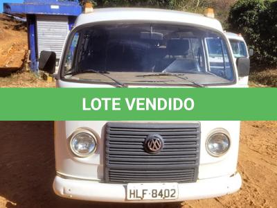 LOTE 007 - VW KOMBI ESCOLAR - ANO 2011 2012