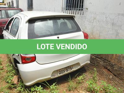 LOTE 045 - SUCATAS 4 VEICULOS - FIAT PÁLIO - FIAT FIORINO - CHERY QQ - TOYOTA ETIOS - Arrematante com certidão de DETRAN