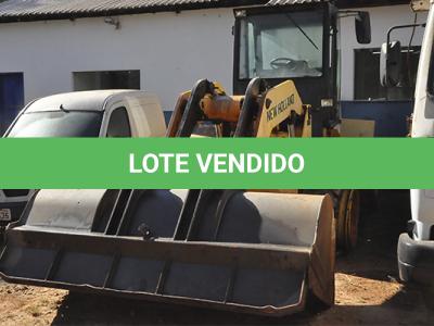 LOTE 009 - NEW HOLLAND 12D TURBO  ANO 2014