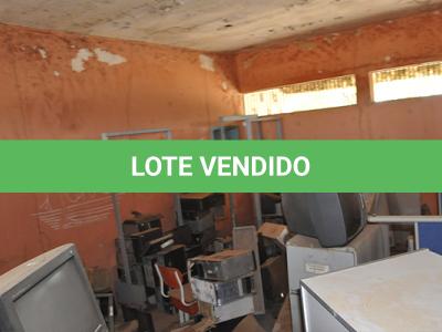 LOTE 049 - SUCATA -  ELETRODOMÉSTICO, MOBÍLIAS E DIVERSOS